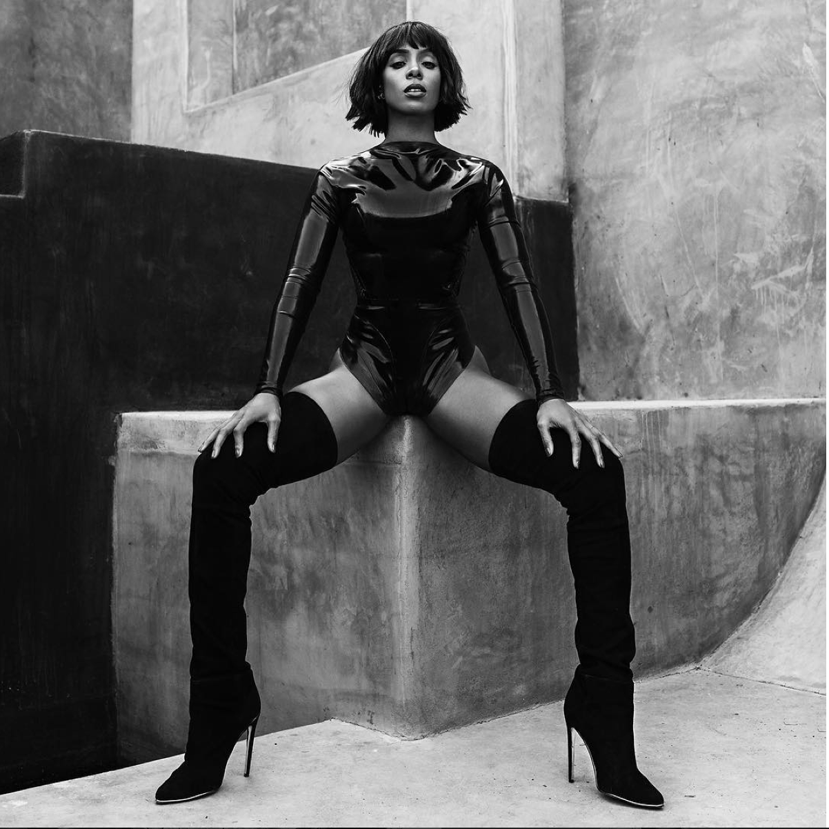 12 Breathtaking Photos That Prove Kelly Rowland Has Serious Supermodel Potential
